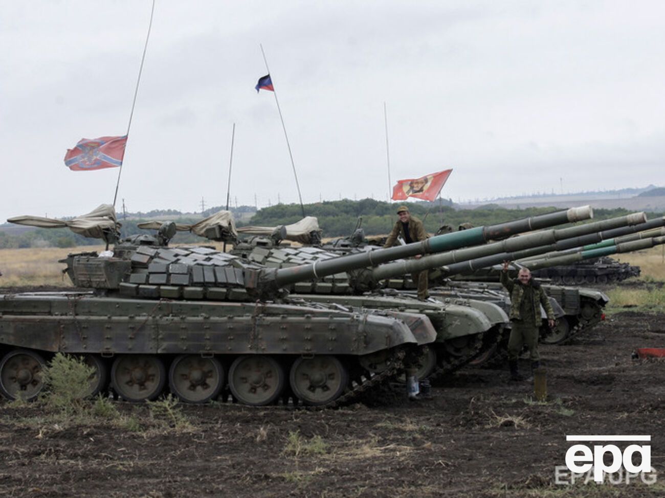 В районе донецкого аэропорта собралось около 600 боевиков, сообщает Тымчук