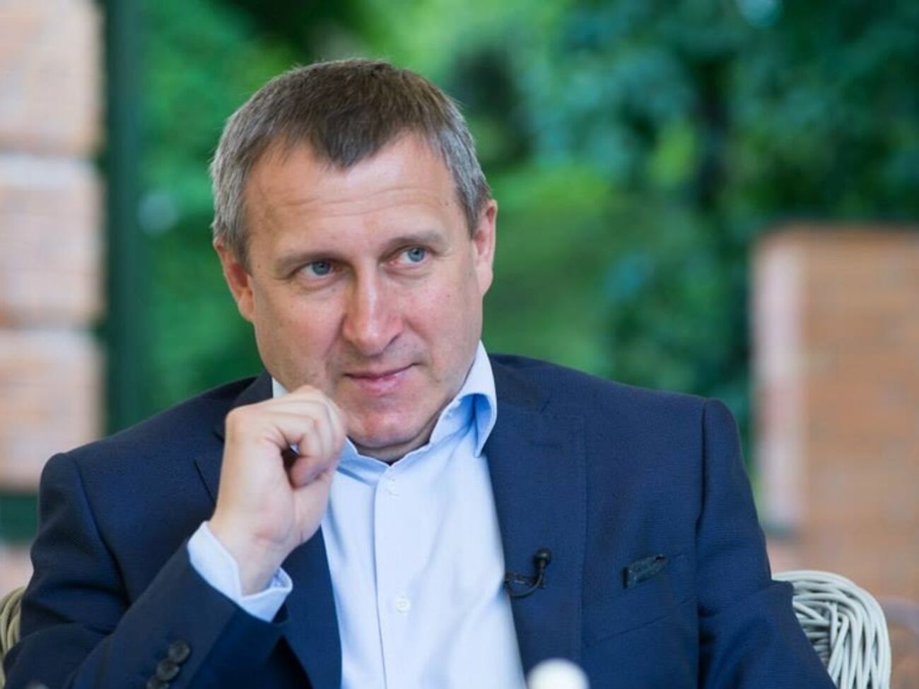 <span id="result_box" lang="ru"><span title="Згідно з нашою статистикою, торік він становив більше 6 мільярдів доларів, а за шість місяців цього року - понад 2 млрд. Утім, в українсько-польській торговельно-економічній співпраці з'явився новий напрям: вих