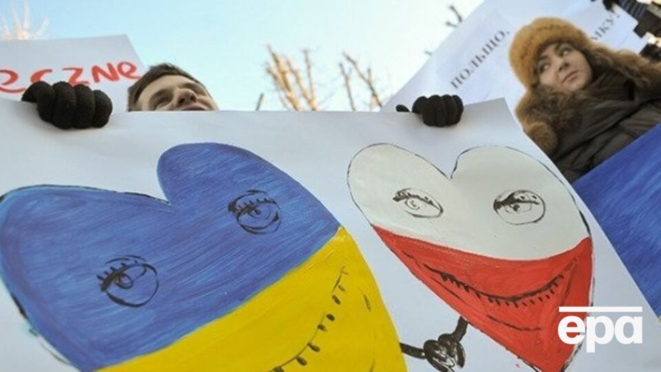 Все польские политические силы намерены и дальше развивать сотрудничество с Украиной, заверяет Дещица