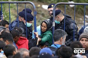 Поток беженцев в Словению будет контролировать армия