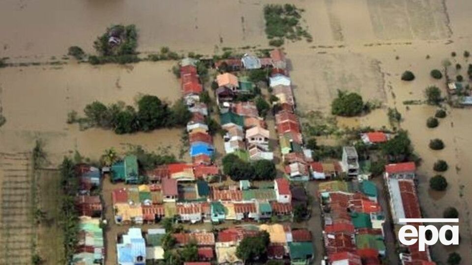 Тайфун унес жизни 47 человек