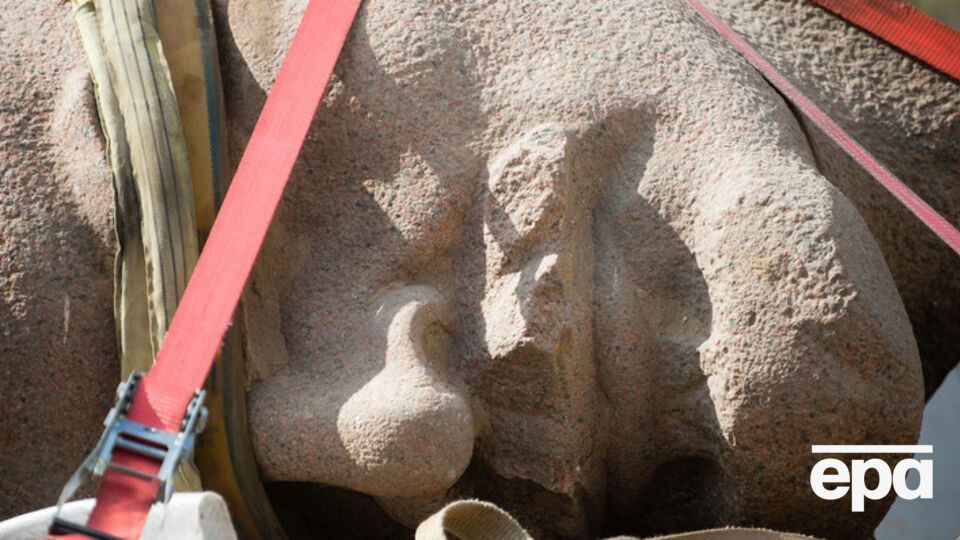 Украинский институт национальной памяти: Декоммунизация --- это открытие запрещенной коммунистическим режимом правды, а не "переписывание истории"