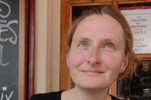 Художница Скоропаденко: Вместо снесенного памятника Ленину в Киеве надо посадить дерево, иначе все передерутся. А место и так испорченное