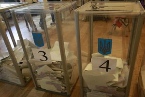 На перепечатку бюллетеней и их передачу участковым комиссиям на Закарпатье остались сутки
