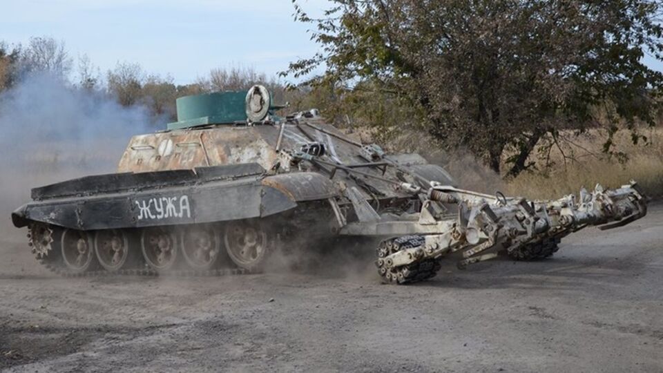 За отводом техники следили представители миссии ОБСЕ