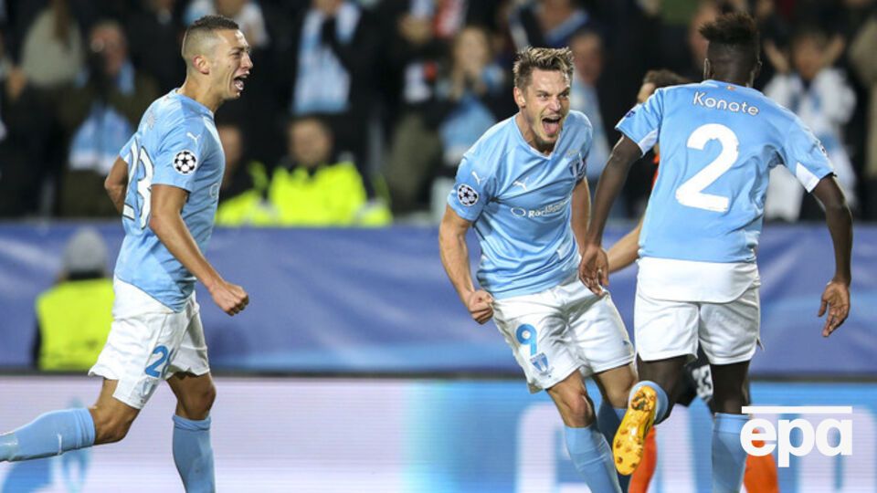 Истцы утверждали, что решение о печати бюллетеней в типографии "Приазовского рабочего" было принято горизбиркомом без наличия кворума и поэтому неправомерно