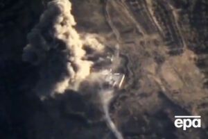 Россия продолжает наносить авиаудары по Сирии, не считаясь с объектами, попадающими под удар