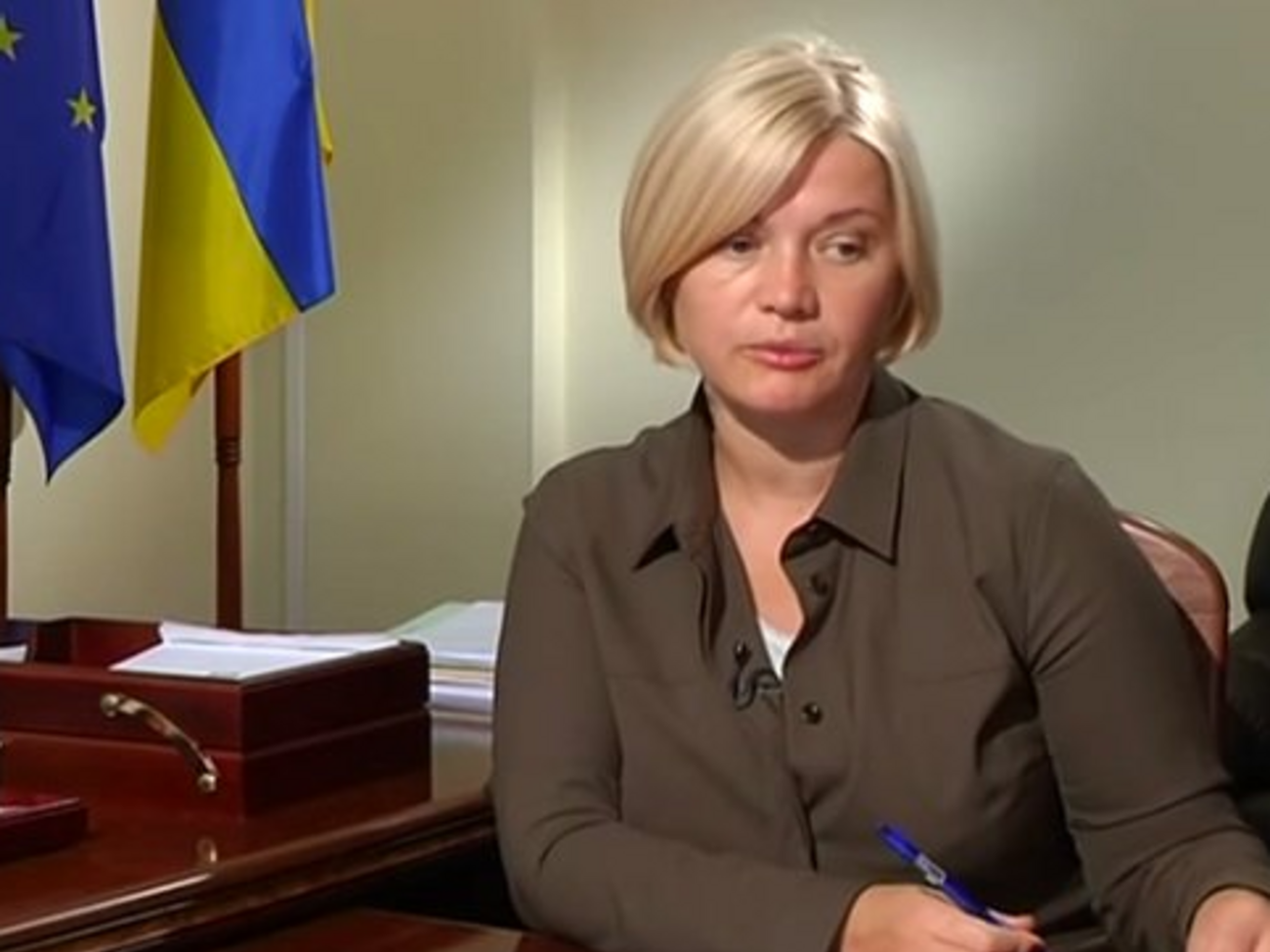 Ирина Геращенко:&nbsp;На территорию Украины вторглись 4763 автомобиля, из которых только 34 были соответственно оформлены