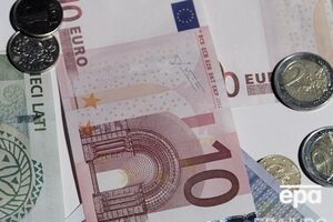 Курс гривны к евро и доллару вырос