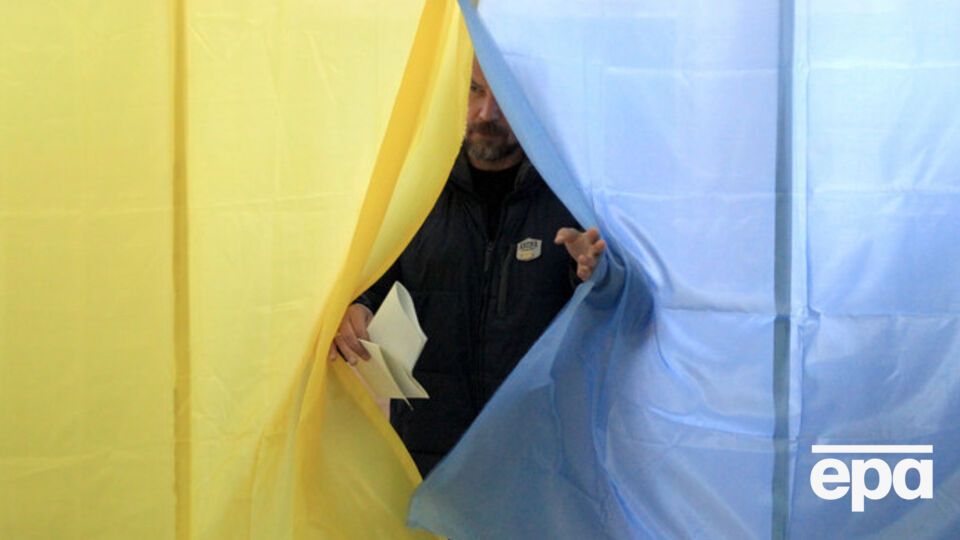 Второй тур местных выборов состоится 15 ноября, сообщил Охендовский