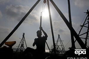 За сутки нефть немного подорожала