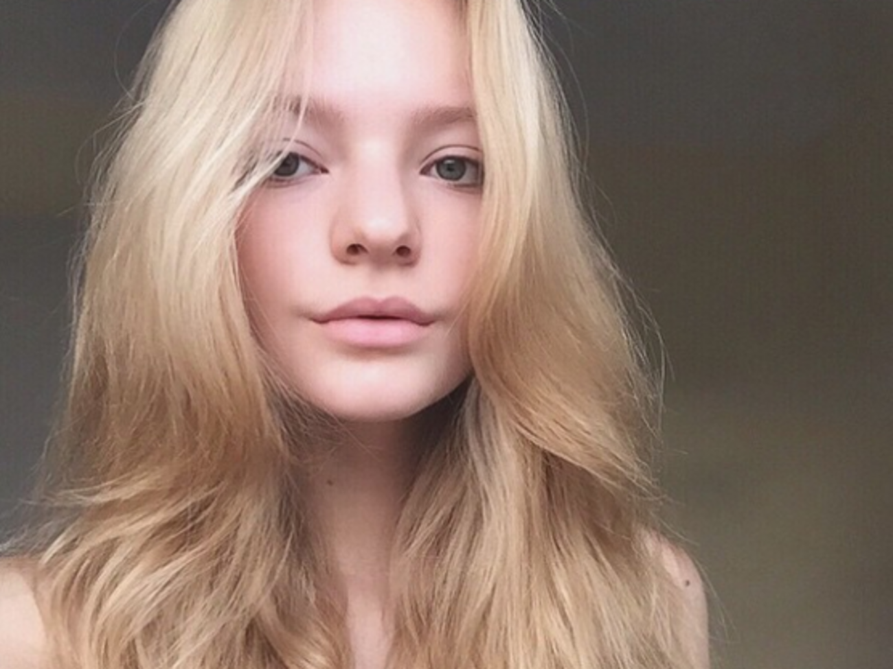 Дочь Пескова посетила бал дебютанток со своей матерью