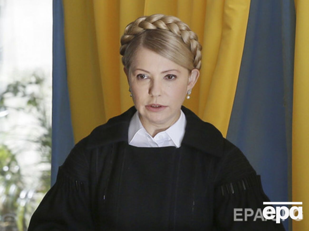 Петицию с просьбой назначить Тимошенко послом Украины в Гондурасе подписали более 27 тысяч украинцев