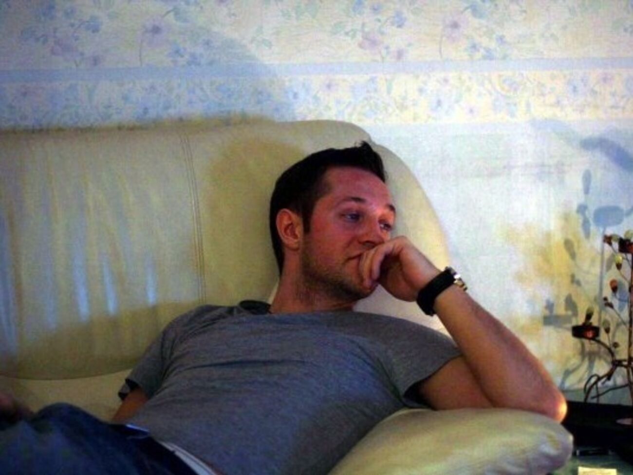 Шелестенко пояснил, что "выступает за справедливость", но это его личная позиция, а не выражение мнения компании