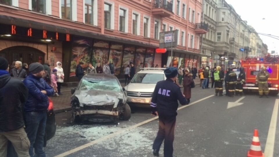 В результате аварии пострадали пять человек