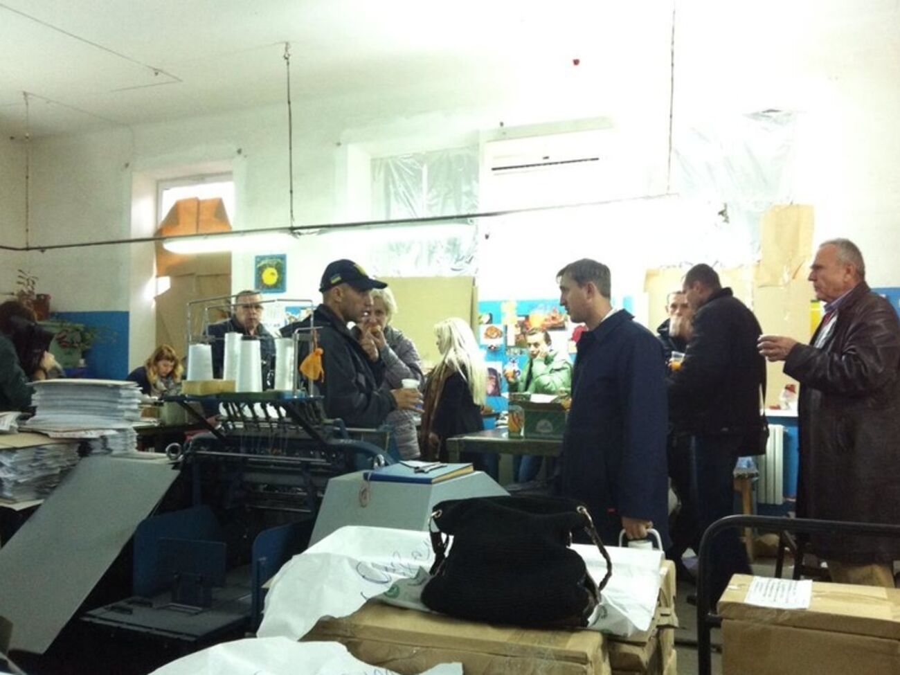 В Мариуполе накаляется обстановка, бюллетени остаются в типографии