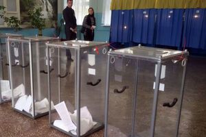 Члены комиссии выдавали бюллетени без предъявления документов