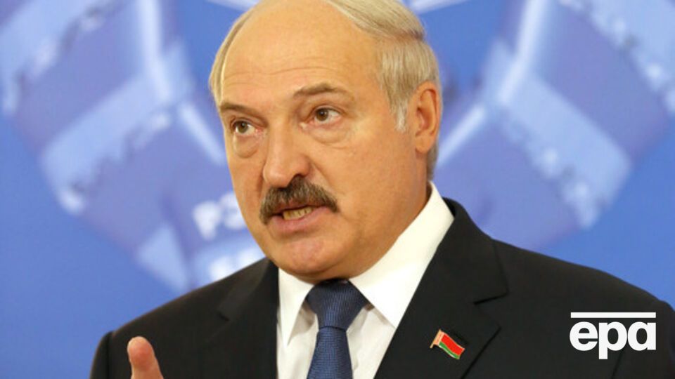 Лукашенко недоволен заявлениями Алексиевич