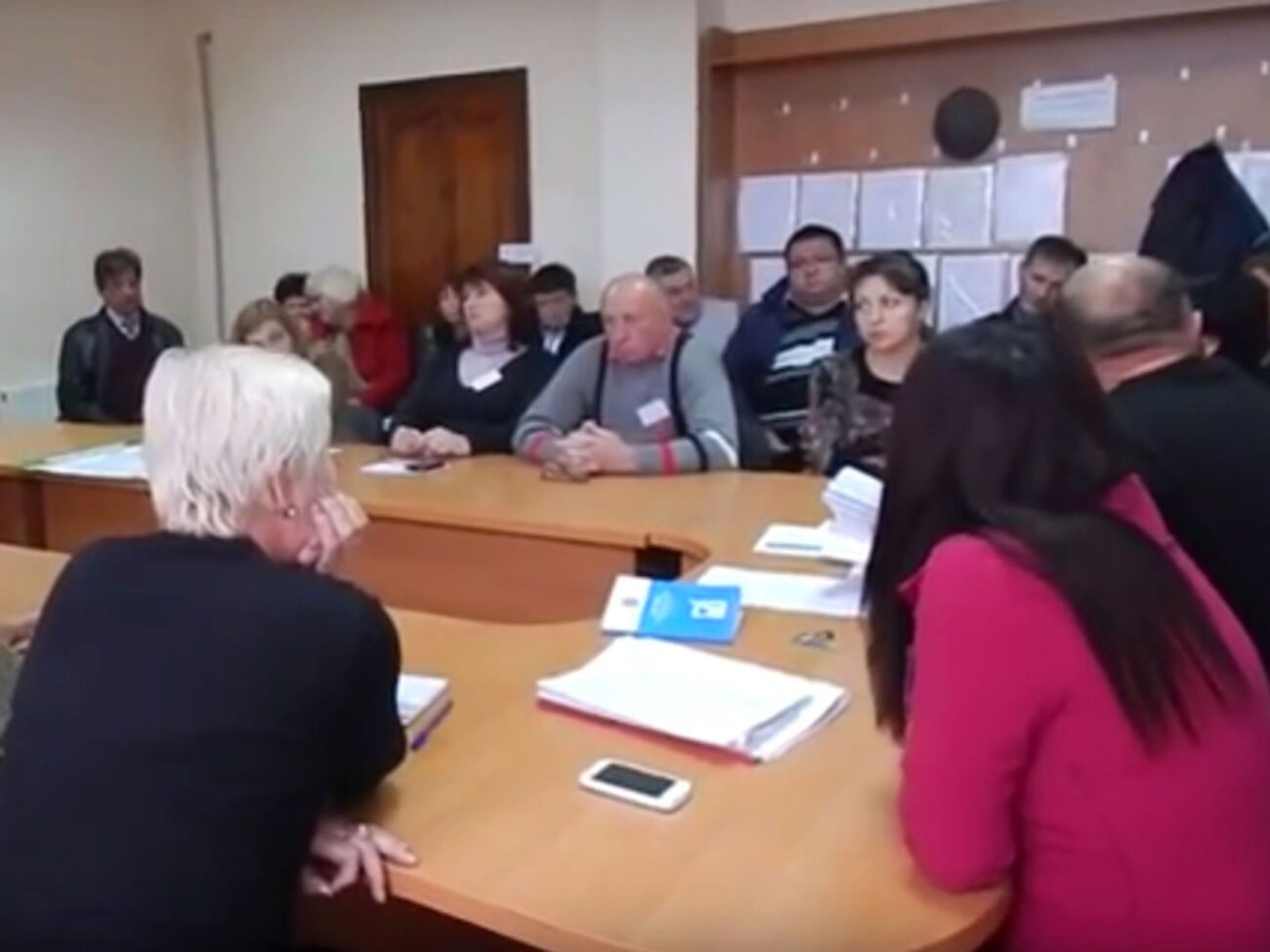 Сватовский горизбирком признал выборы в Сватовский горсовет недействительными