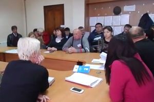 Сватовский горизбирком признал выборы в Сватовский горсовет недействительными