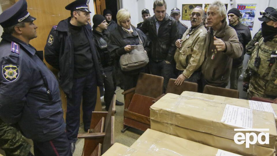 Избирательные участки в Мариуполе так и не открылись. Теризбирком не принял бюллетени, так как в них оказалось много ошибок