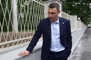 Кличко занял первое место с результатом 40,4%