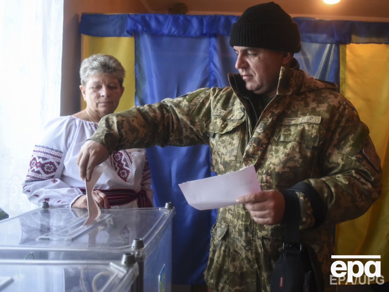 После обработки &nbsp;30% протоколов на первом месте&nbsp;Блок Петра Порошенко "Солидарность"