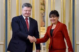 Порошенко встретился с Прицкер