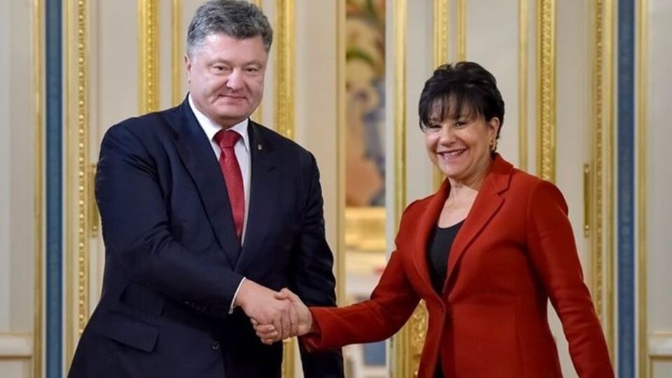 Порошенко встретился с Прицкер