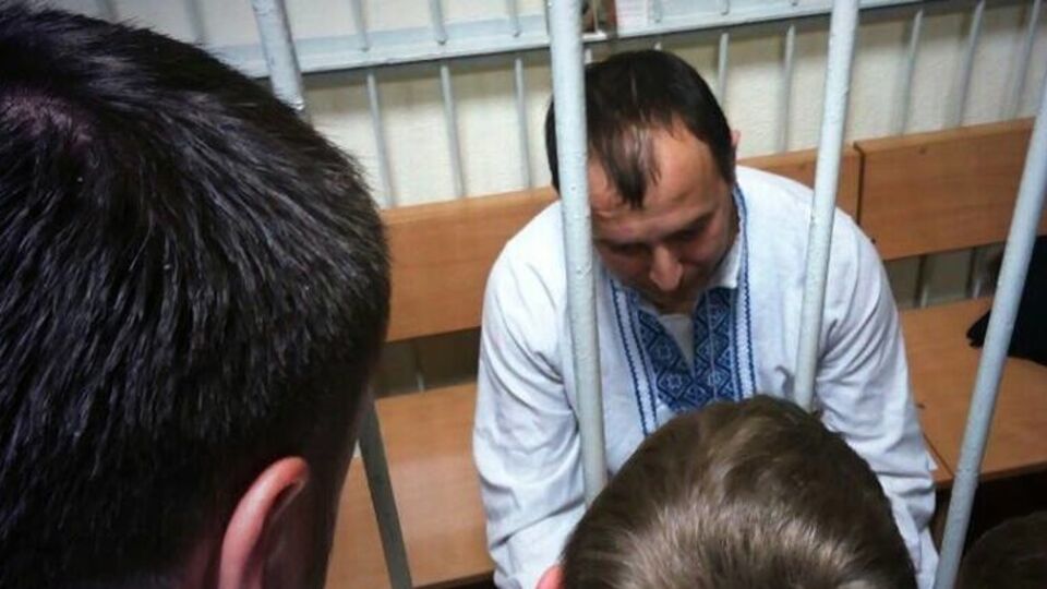 Сиротюка готовы были взять на поруки 32 народных депутата