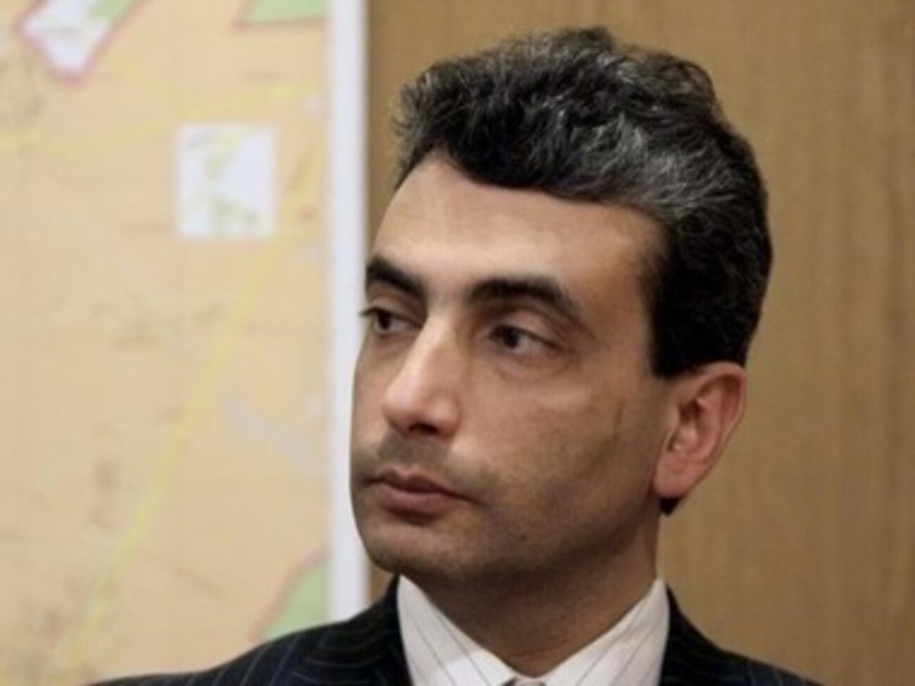 Шлосберг: Машинист на паровозе власти мчится в тупик, а между ним и вагоном – глухая металлическая плита: о чем кричит и плачет народ в вагонах, ни сам машинист, ни его команда не слышат