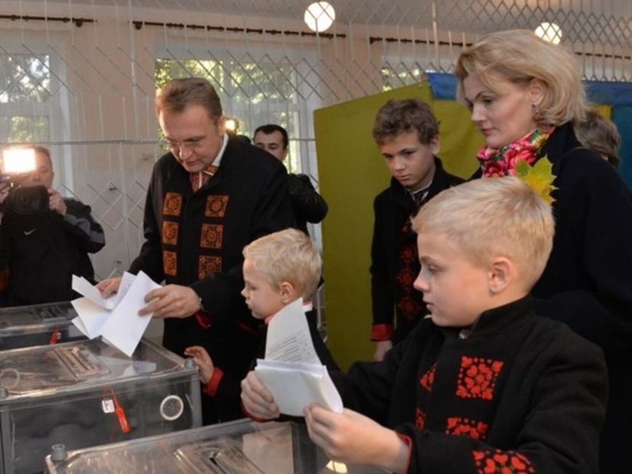 Во Львове второго тура на выборах мэра не будет, заявляют в партии нынешнего городского головы