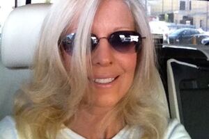 Ветлицкая: Больше всего из того, что я увидела и услышала, бросилось в глаза введение практически в ранг идола таких профессий как: мент, ФСБ-шник и ФСО-шник