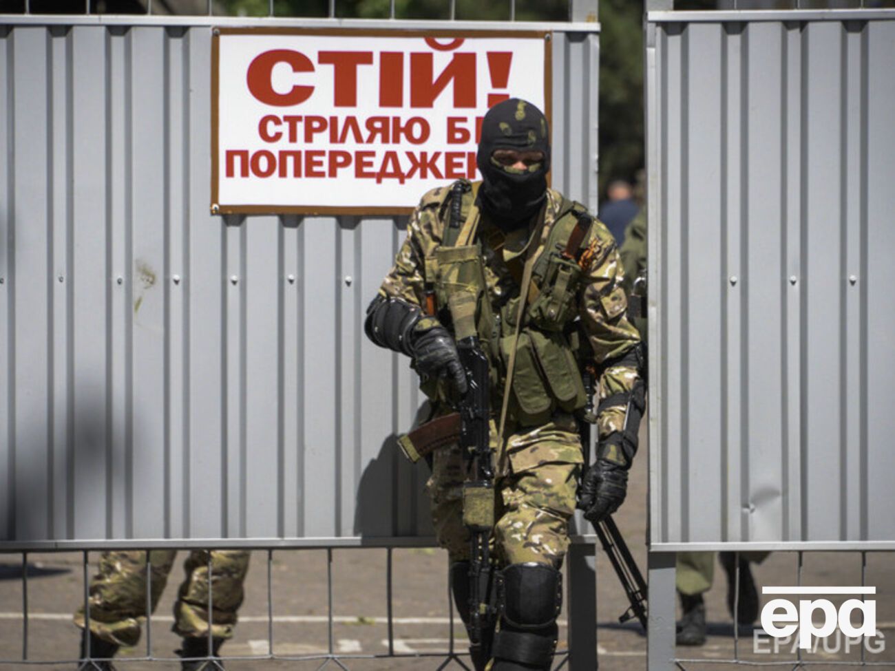 Российские военные на Донбассе расстреливают своих, заявили в украинской разведке