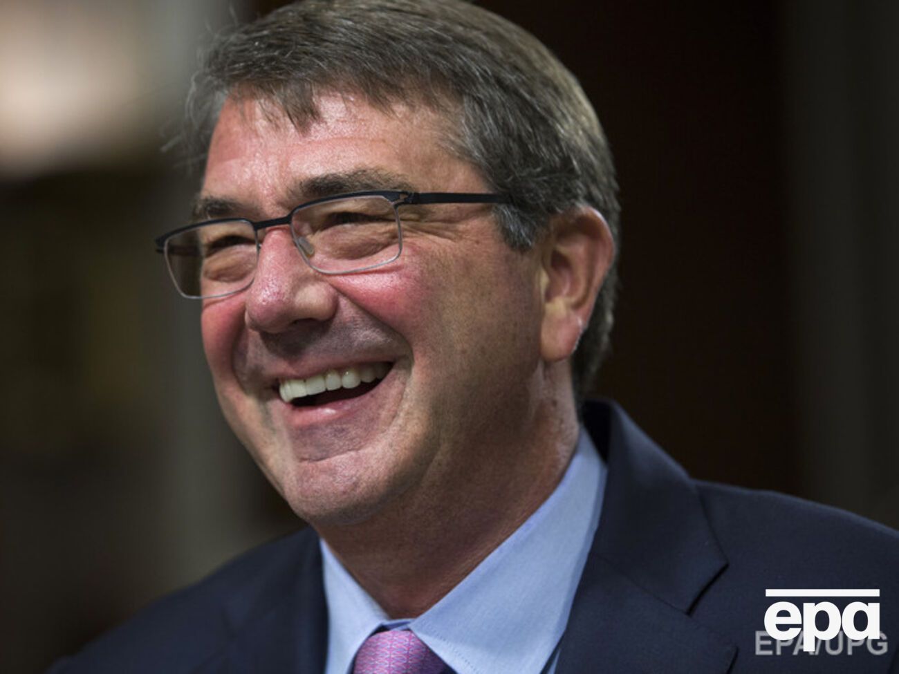 Картер: Мы будем работать с лидерами групп сирийской оппозиции, которые уже воюют с ИГИЛ, предоставим им вооружение и подготовку, а также будем поддерживать их операции с воздуха