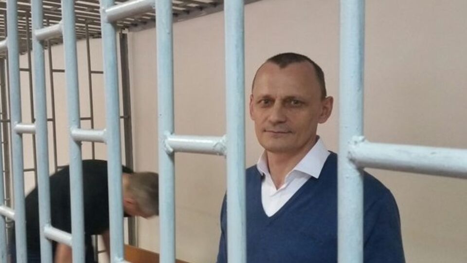 МИД Украины требует прекратить уголовное преследование Карпюка (на фото) и Клиха