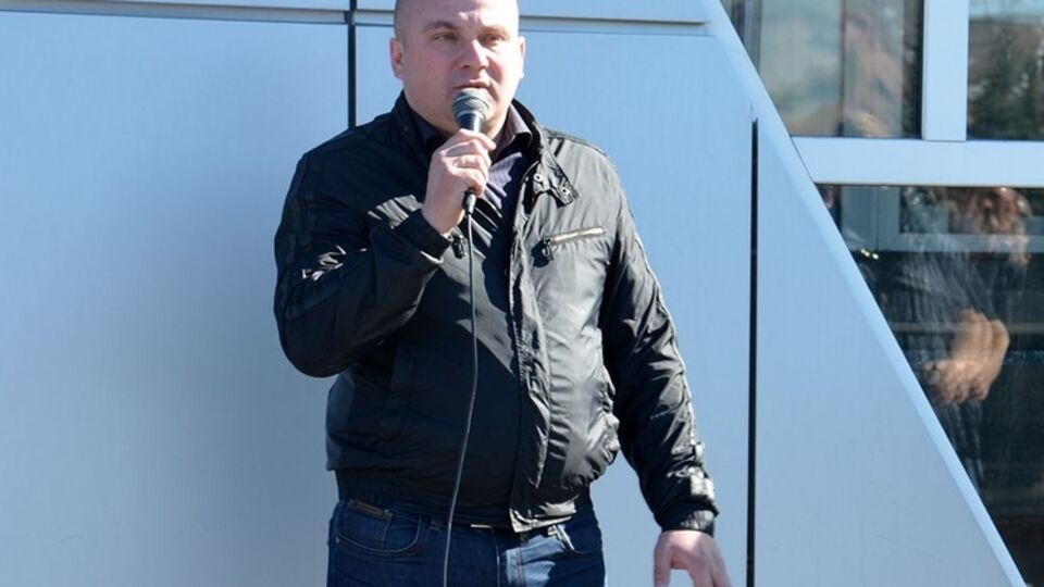 Дениса Михайлова задержали 26 октября возле его дома