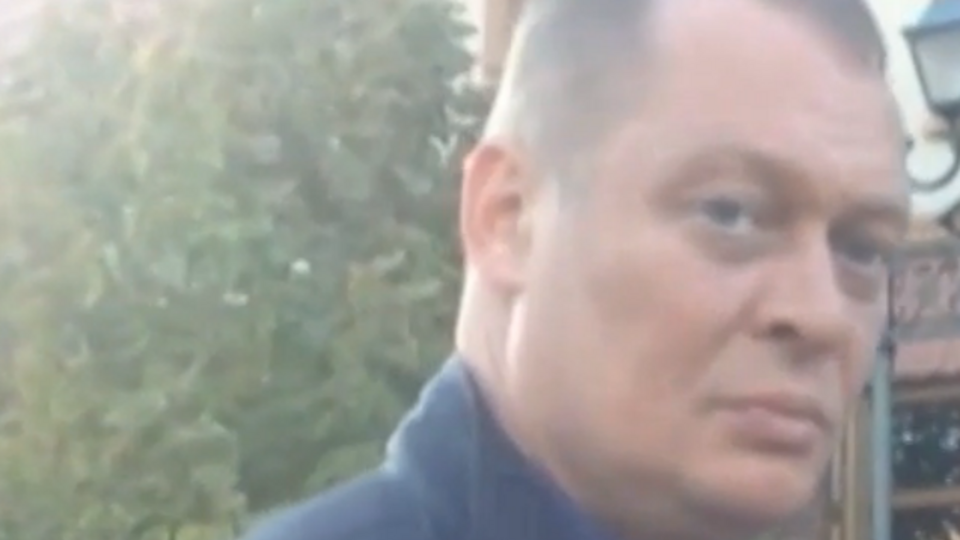 "1+1": Сотрудника ОБСЕ не раз видели на улицах Северодонецка выпившим