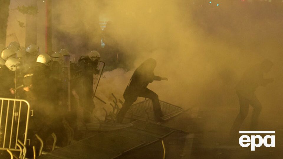 Власти Черногории считают Россию причастной к беспорядкам