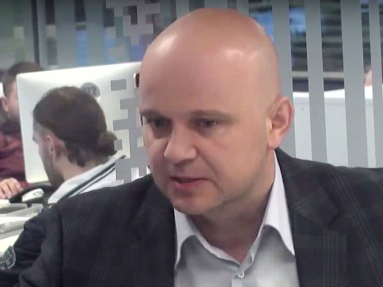 Тандит: Мы отдаем всех, кого можно отдавать законно