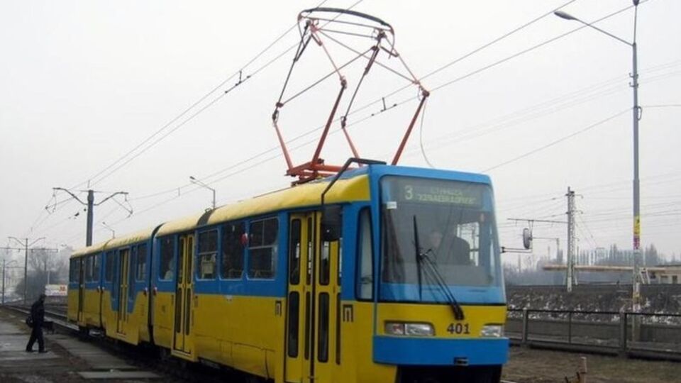 На станциях скоростного трамвая начали внедрять Wi-Fi