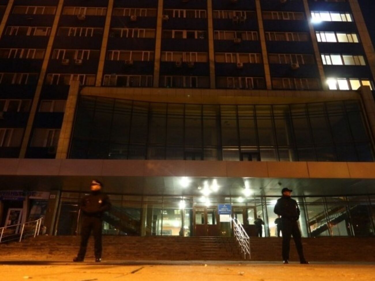 В Одессе ночью "минировали" горизбирком и задерживали кандидатов