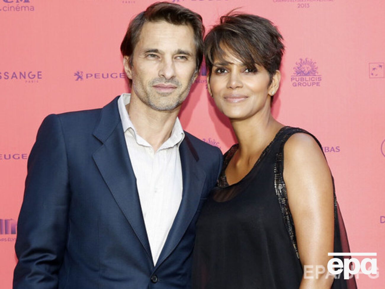 Пара не называет причину развода