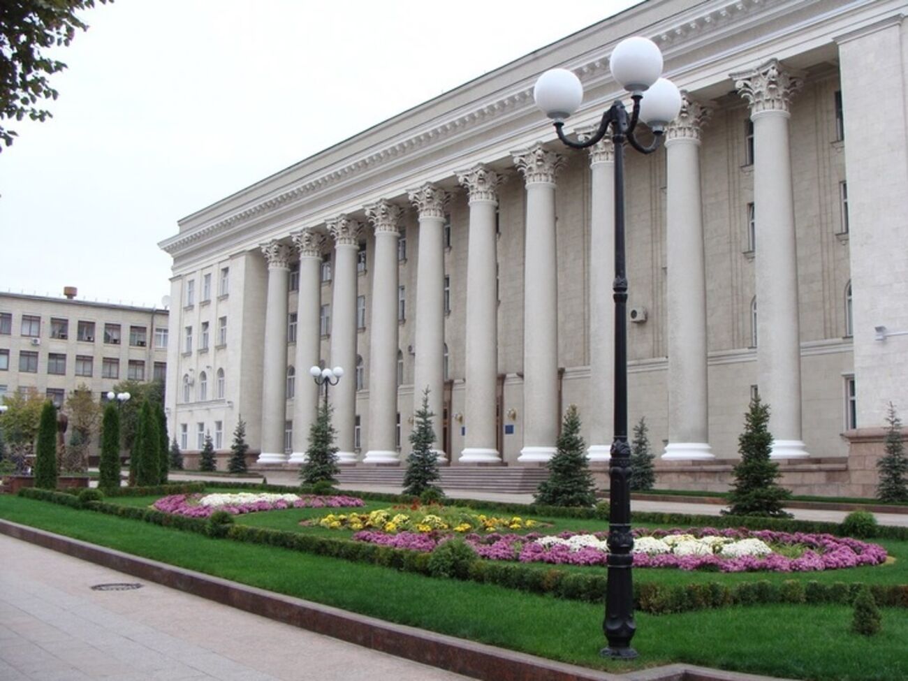 Горсовет Кировоград не смог принять единое решение, как переименовать город