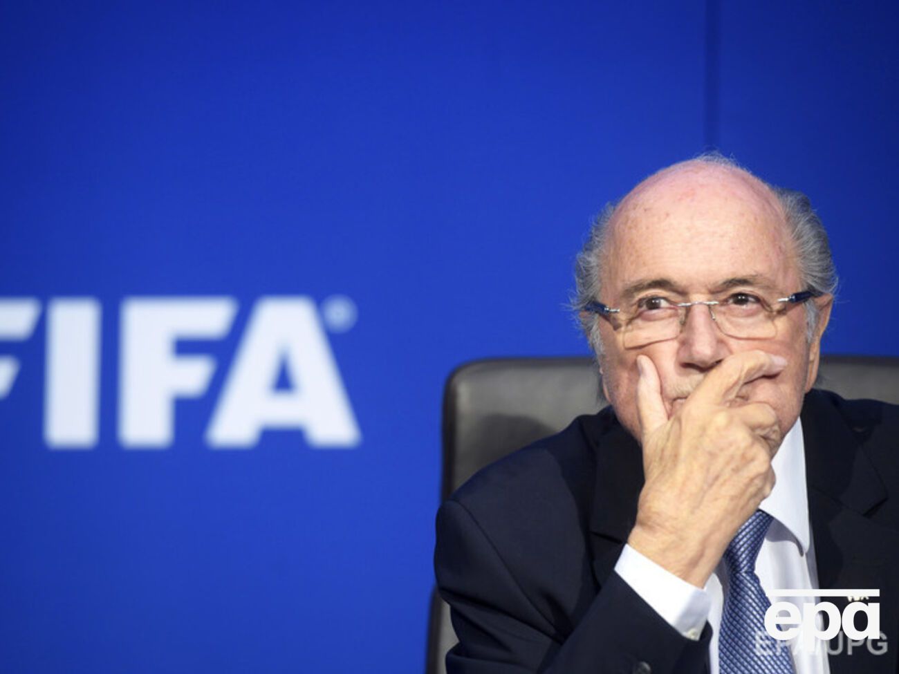 По словам Блаттера, на выборах страны-хозяйки ЧМ-2022 американская заявка должна была победить со счетом 12:10