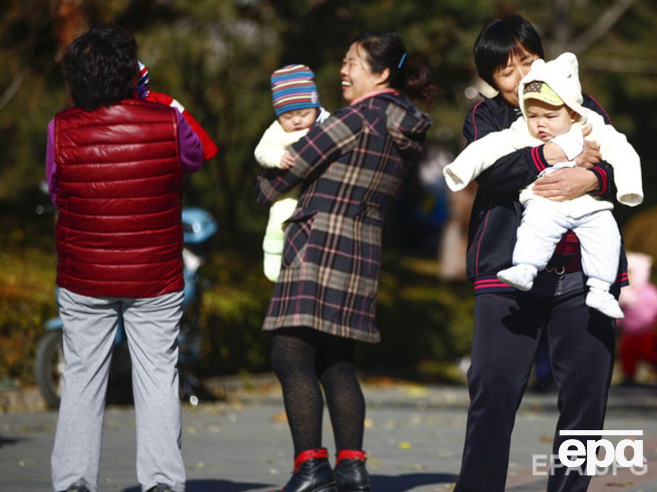 В Китае одобрена политика "двух детей"