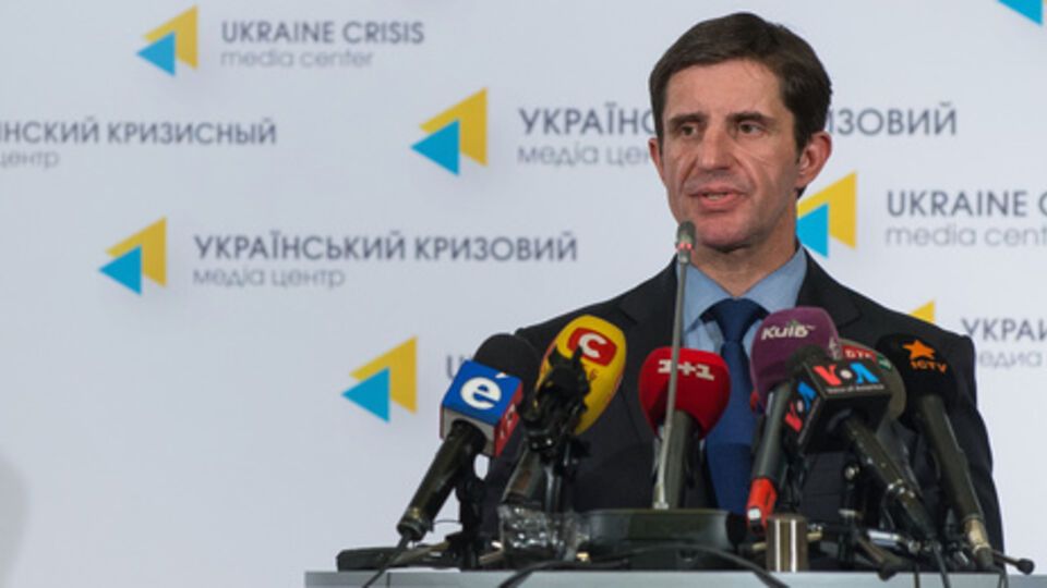 Зорян Шкиряк: Для обеспечения безопасности въезды в Сватово перекрыли работники МВД