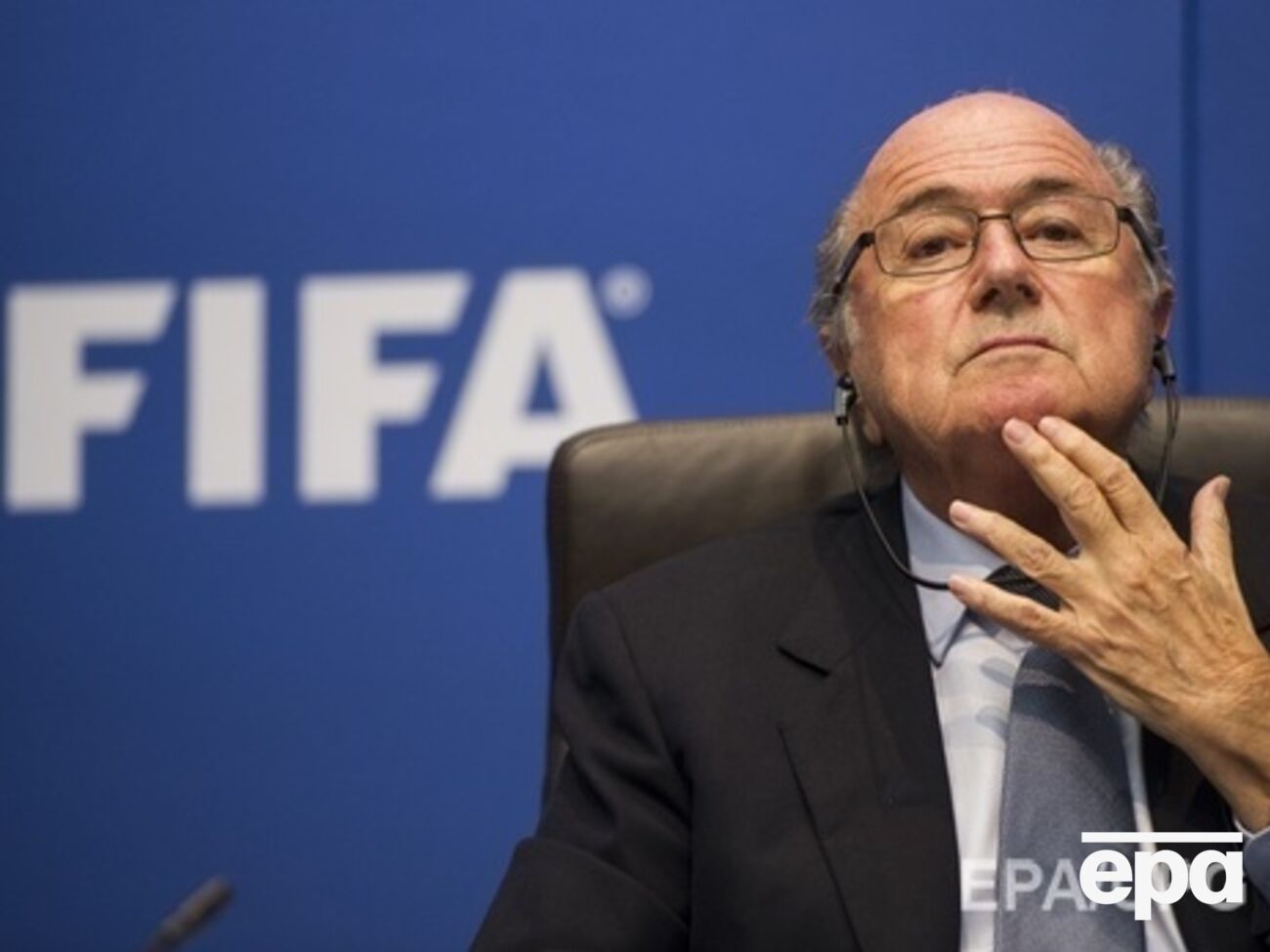 Спонсоры ФИФА заявили о недоверии президенту Блаттеру
