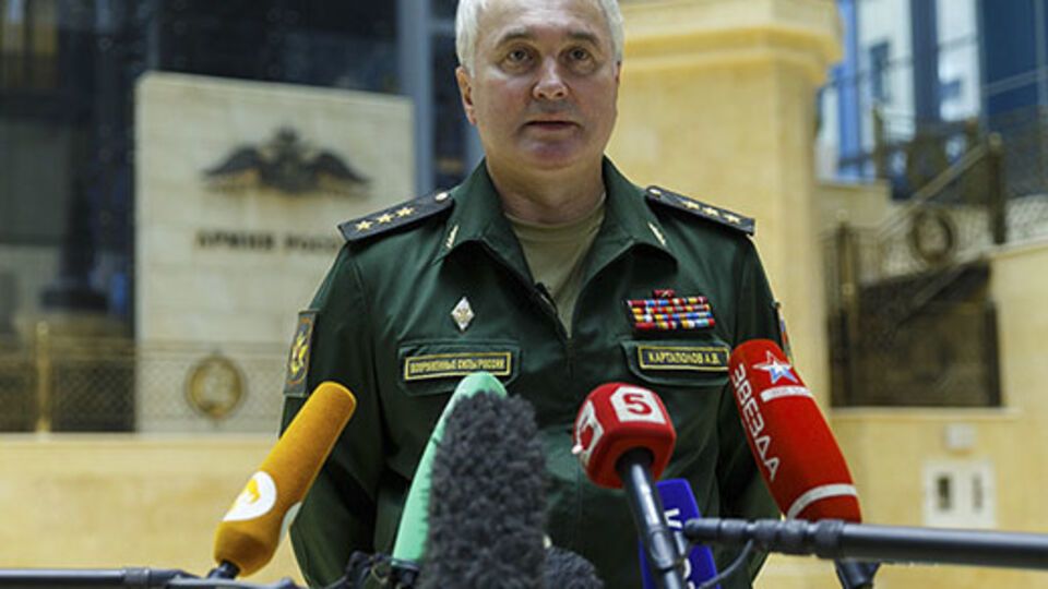 Генерал-полковник Картаполов: Мы открыто призвали поделиться любой полезной информацией об объектах группировки ИГИЛ на территории Сирии