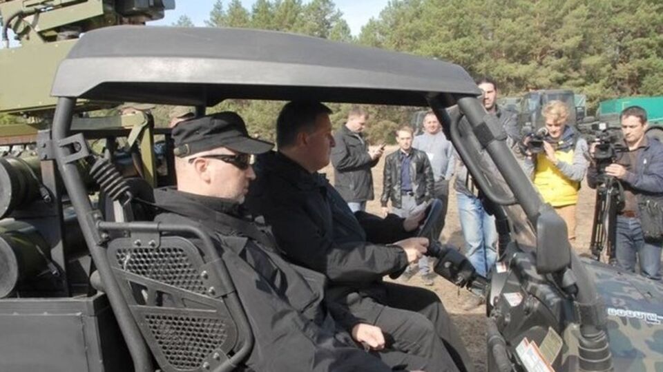 "Сорвиголовы" на противотанковом "багги"